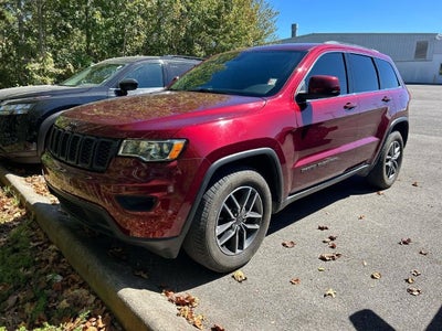 2019 Jeep Grand Cherokee Laredo E