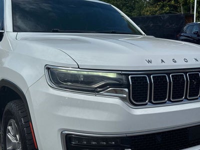 2023 Jeep Wagoneer Base