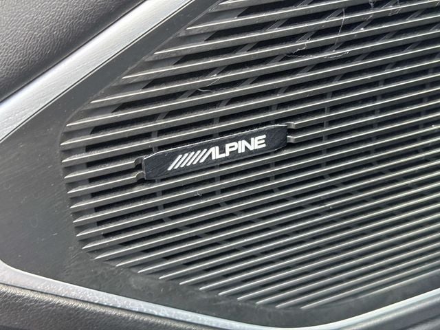 2023 Jeep Wagoneer Base