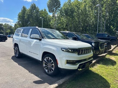2022 Jeep Grand Wagoneer Series III
