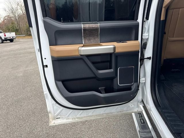 2022 Ford F-250SD Lariat