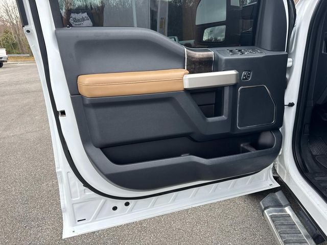 2022 Ford F-250SD Lariat