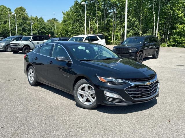 Used 2024 Chevrolet Malibu 1LT with VIN 1G1ZD5ST3RF123424 for sale in Lewisburg, TN