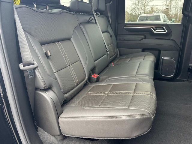 2025 Chevrolet Silverado 3500HD High Country