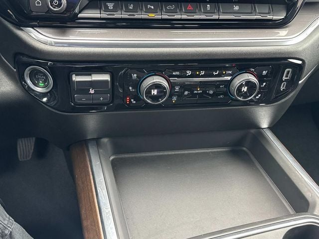 2025 Chevrolet Silverado 3500HD High Country