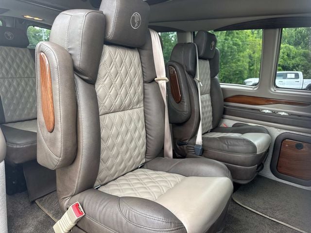 2023 Chevrolet Express 2500 Work Van Cargo