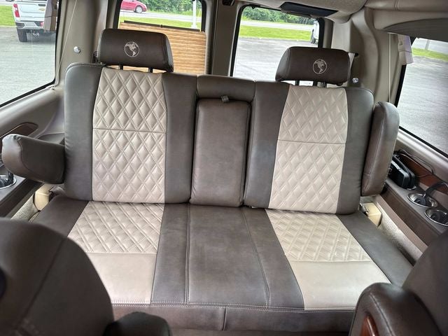 2023 Chevrolet Express 2500 Work Van Cargo