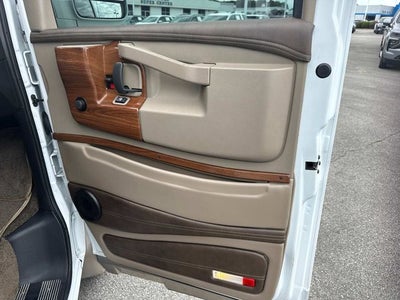 2023 Chevrolet Express 2500 Work Van Cargo
