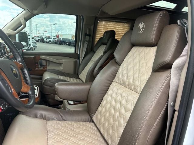 2023 Chevrolet Express 2500 Work Van Cargo