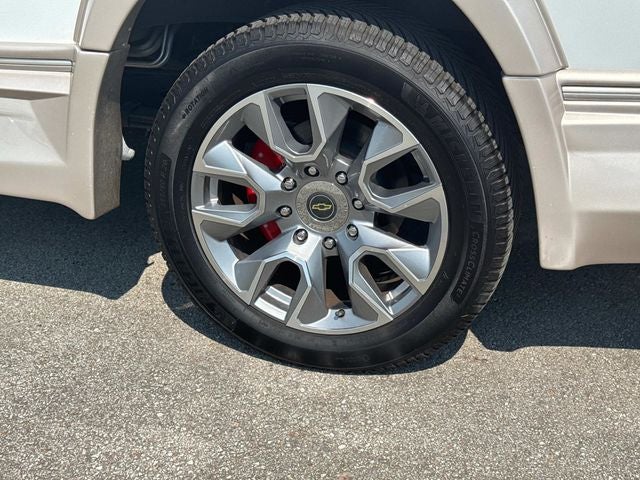 2023 Chevrolet Express 2500 Work Van Cargo