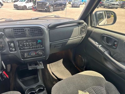 2002 Chevrolet Blazer LS