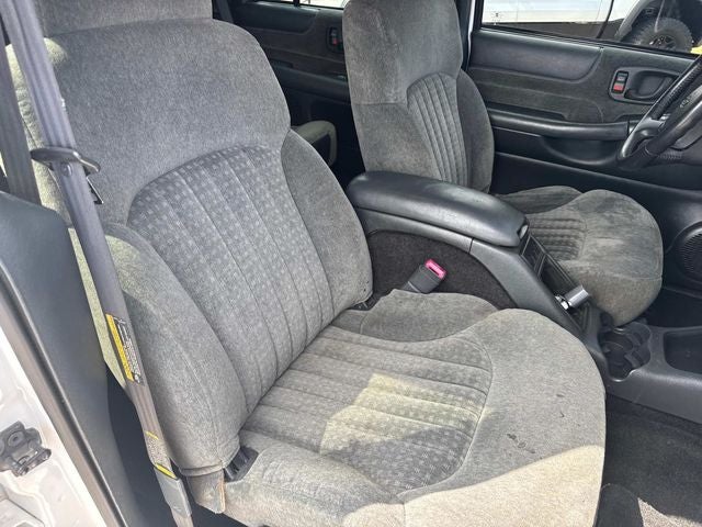 2002 Chevrolet Blazer LS