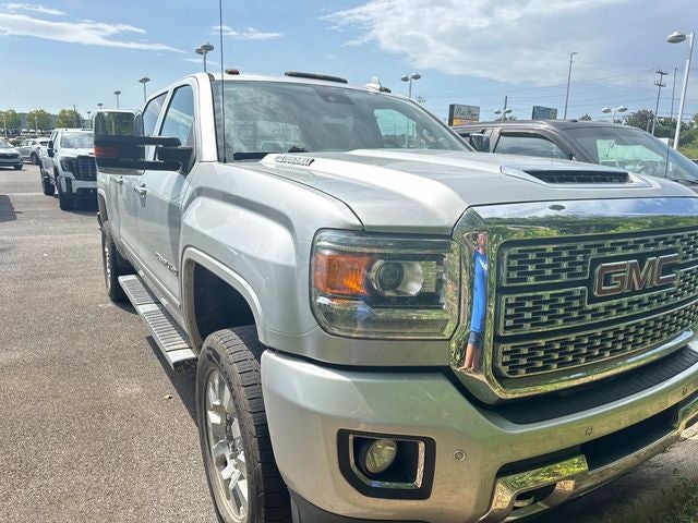 2018 GMC Sierra 2500HD Denali