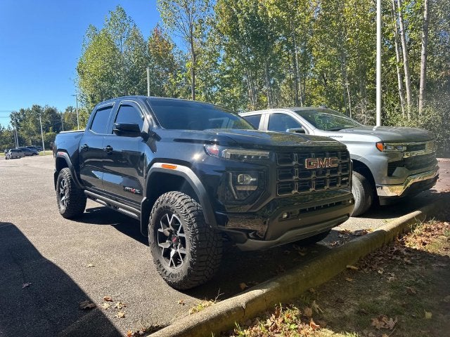 2025 GMC Canyon AT4