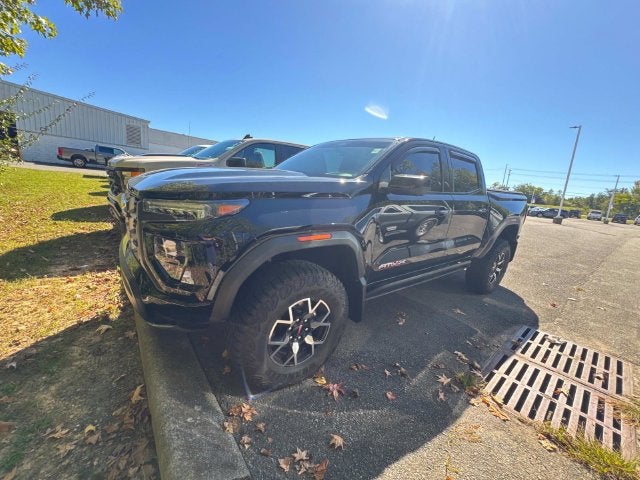 2025 GMC Canyon AT4