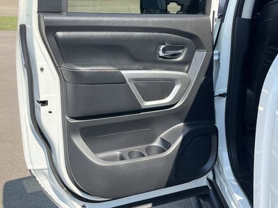2017 Nissan Titan PRO-4X