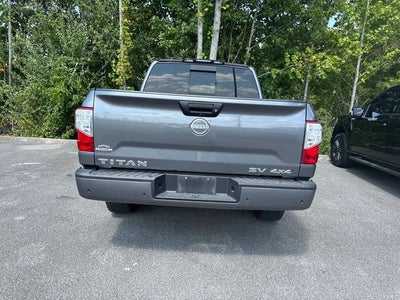 2024 Nissan Titan SV