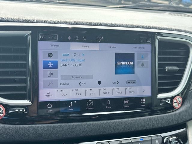 2023 Chrysler Pacifica Touring L