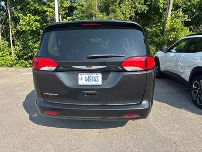 2023 Chrysler Voyager LX