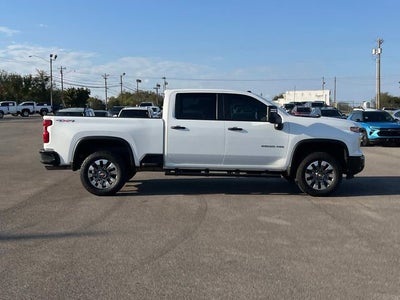 2025 Chevrolet Silverado 2500HD Custom