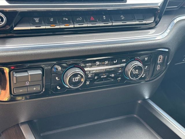 2024 Chevrolet Silverado 3500HD High Country