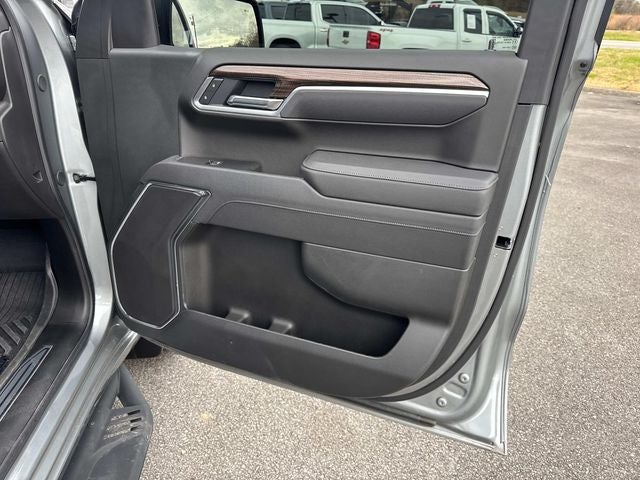 2025 Chevrolet Silverado 1500 LT LT1