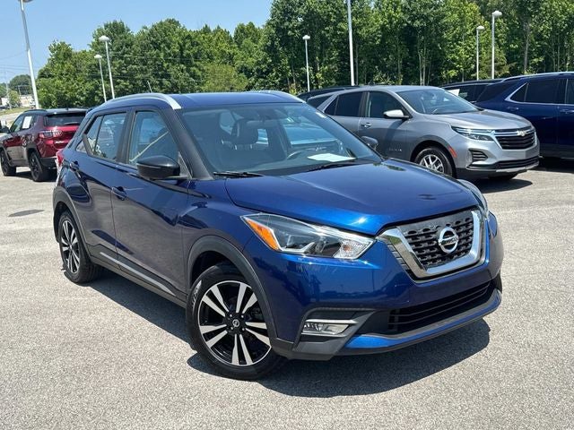 2019 Nissan Kicks SR