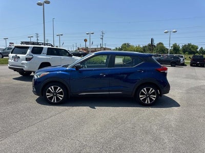 2019 Nissan Kicks SR