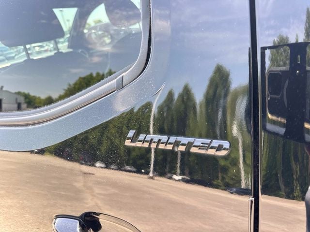 2023 Toyota Tacoma Limited V6