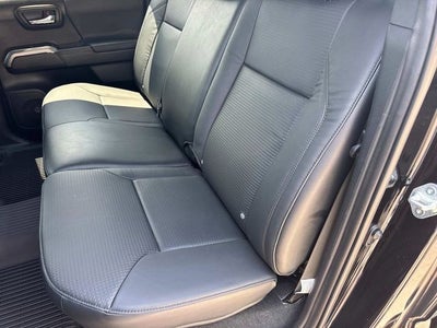 2023 Toyota Tacoma Limited V6