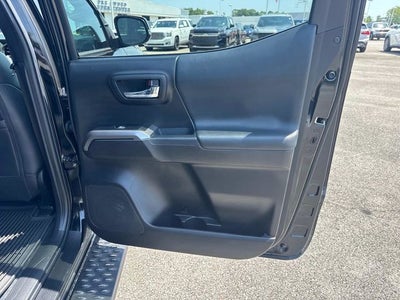 2023 Toyota Tacoma Limited V6
