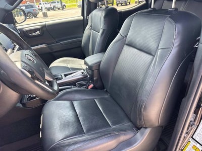 2023 Toyota Tacoma Limited V6