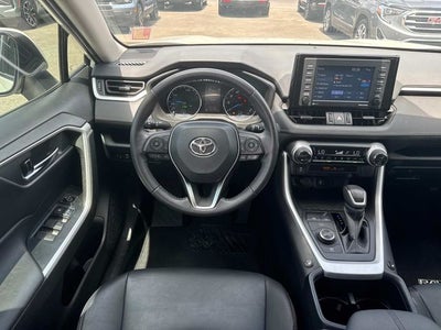 2022 Toyota RAV4 Hybrid XLE Premium