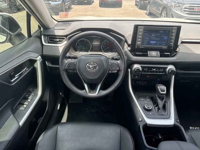 2022 Toyota RAV4 Hybrid XLE Premium
