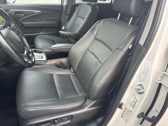 2021 Honda Pilot Black Edition