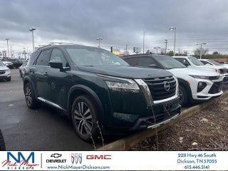 2023 Nissan Pathfinder Platinum