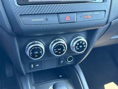 2024 Mitsubishi Outlander Sport Base