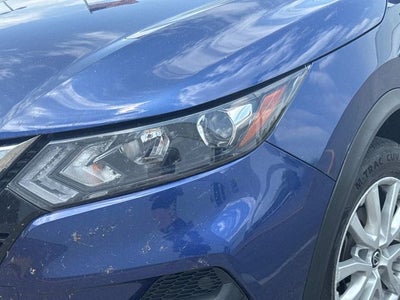 2022 Nissan Rogue Sport SV