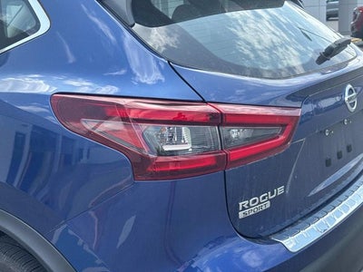 2022 Nissan Rogue Sport SV