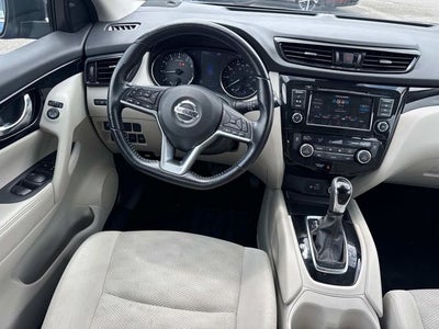 2022 Nissan Rogue Sport SV