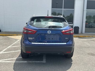 2022 Nissan Rogue Sport SV