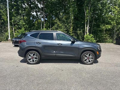 2021 Kia Seltos S