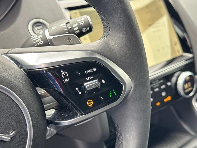 2024 Jaguar E-PACE P250