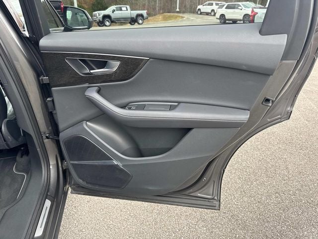 2025 Audi Q7 55 Premium Plus quattro