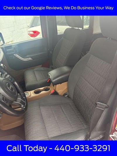 2012 Jeep Wrangler Unlimited Sahara