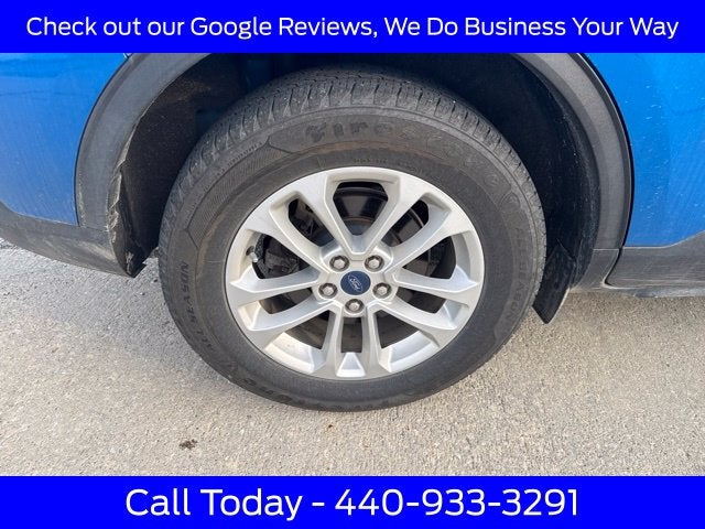 2020 Ford Escape SE
