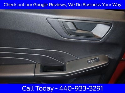 2022 Ford Escape SE