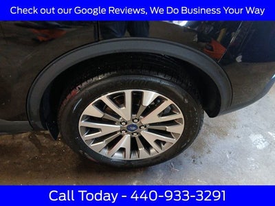 2022 Ford Escape Titanium