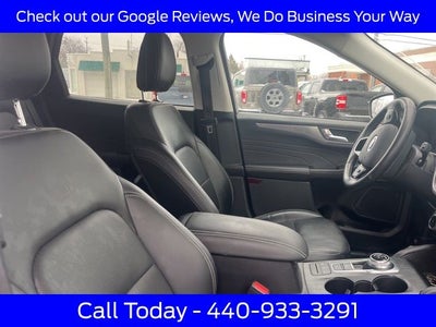 2022 Ford Escape Titanium