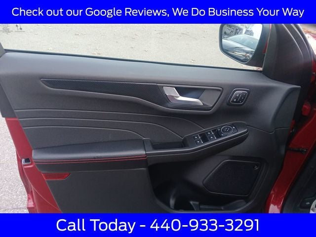 2023 Ford Escape ST-Line Select